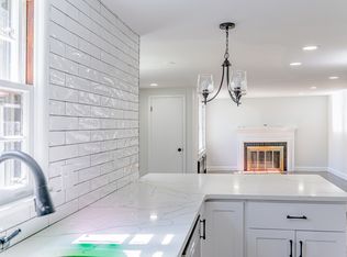 93 Pond St #1, Natick, MA 01760