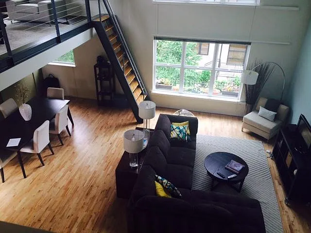 2 bed, 1.5 bath, 1578 sqft, $3,950 — Photo 4