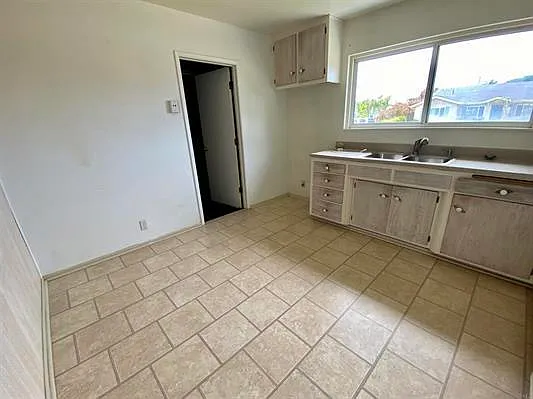 1741 Lahoud Dr — Photo 4