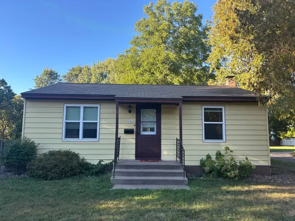 519 E 6th St, New Richmond, WI 54017