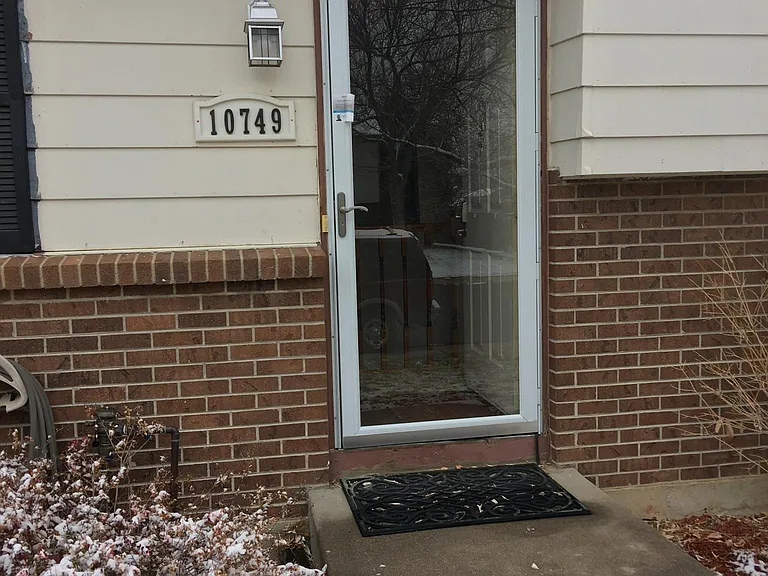 10749 Owens St — Photo 4