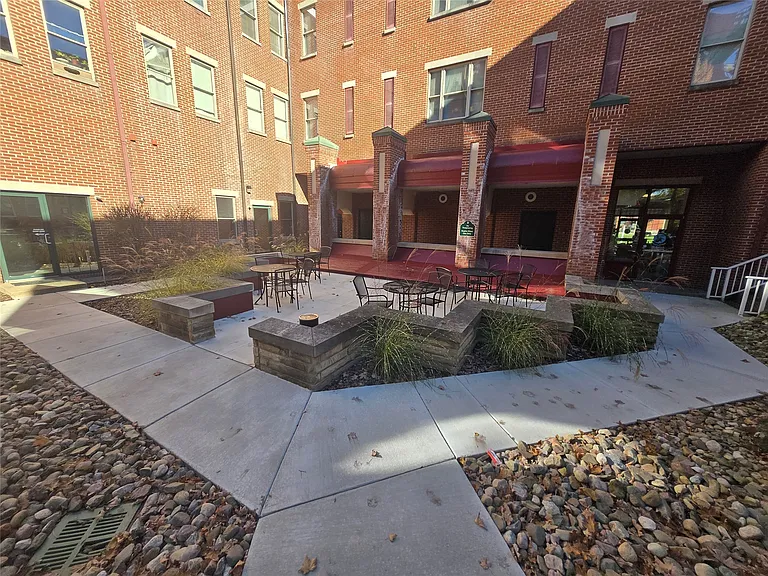 900 Market St #201 — Photo 12