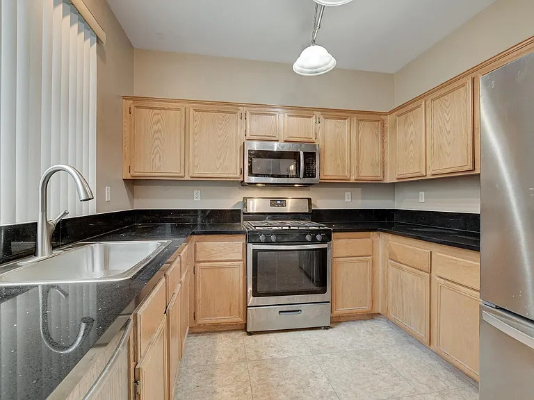 10336 Pompei Pl — Photo 9