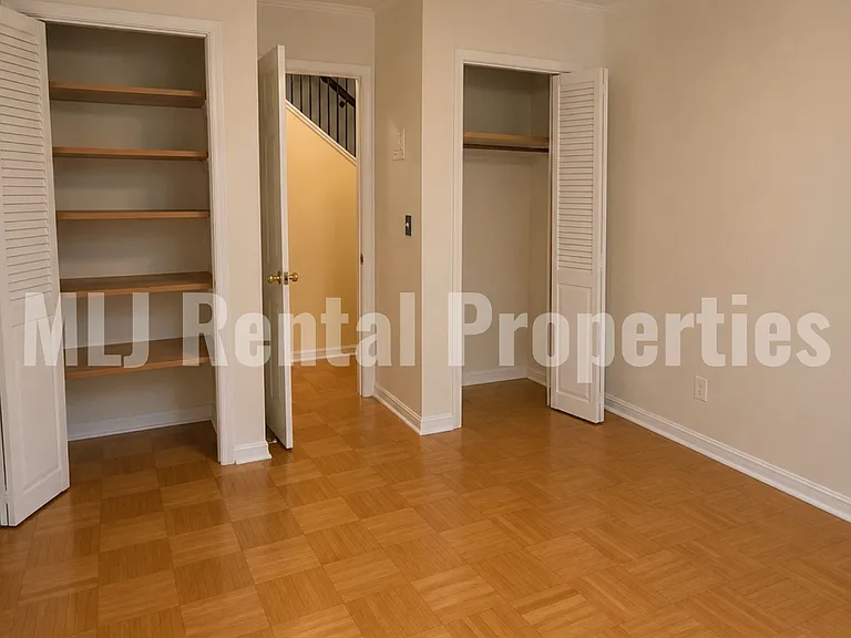 5881 S Irvington Ave — Photo 24