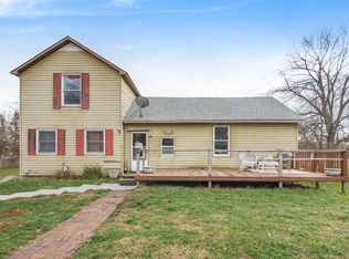 1012 E Main St, Lowell, MI 49331