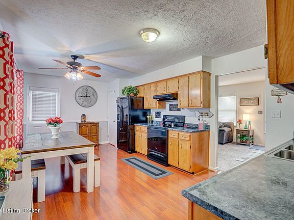 5th image of 148 Dogwood Ct