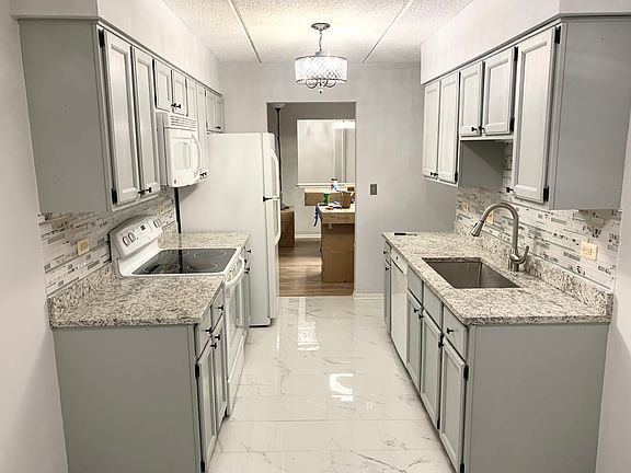 4th image of 9386 Landings Ln Unit 207