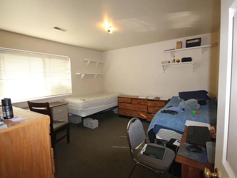 855 E 700 N #1-C — Photo 9