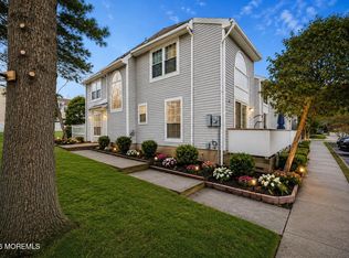 22 Borelle Sq, Parlin, NJ 08859