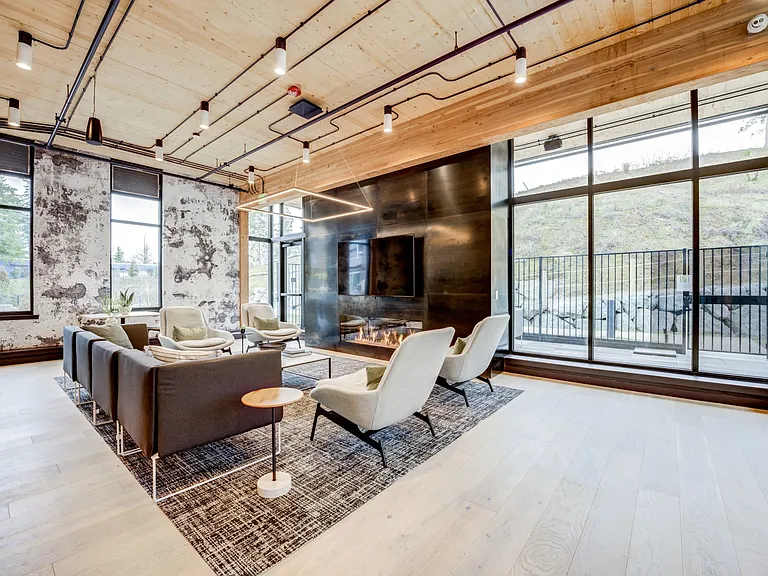 Work from home anywhere with complimentary Wi-Fi in all common areas.