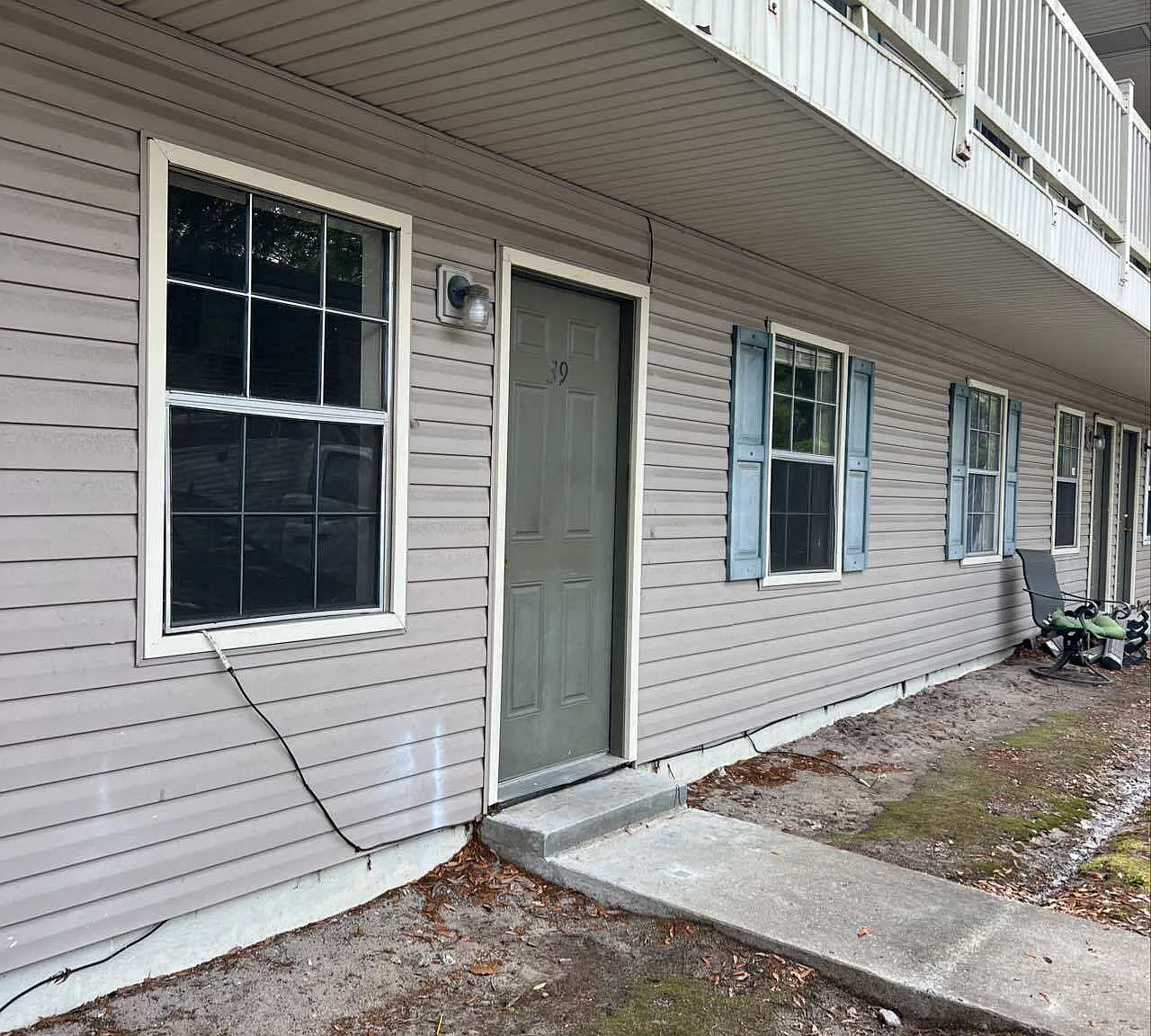 1 bed, 1.0 bath, $800 — Photo 1