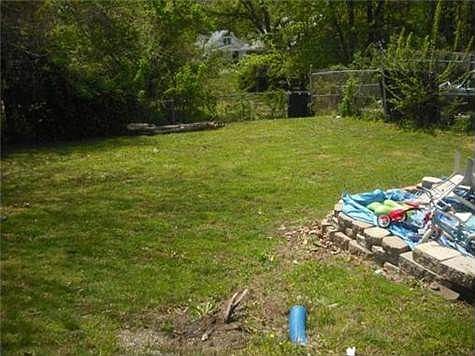 3rd image of 1115 Quindaro Blvd