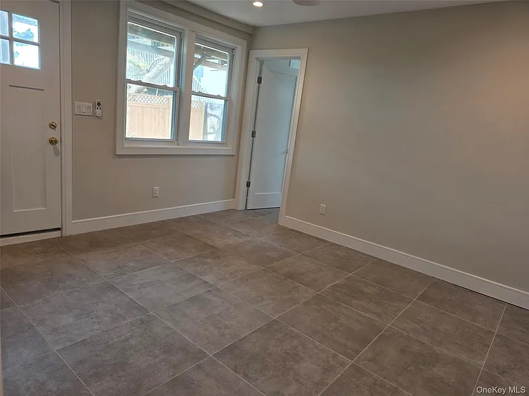 9 Georgia Ave #B — Photo 3