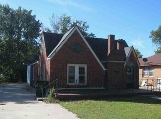 1607 Hayes St, Muskogee, OK 74403