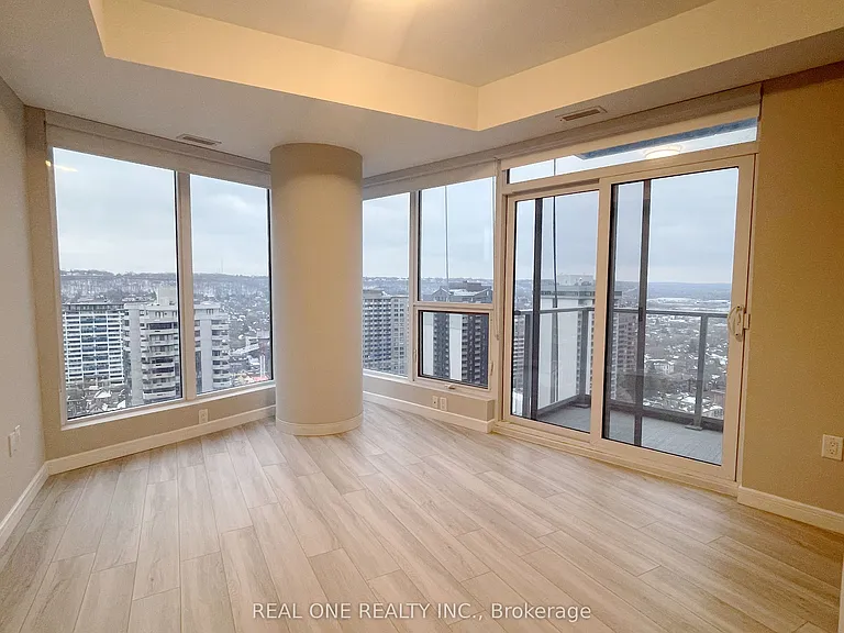 20 George St #2409 — Photo 15
