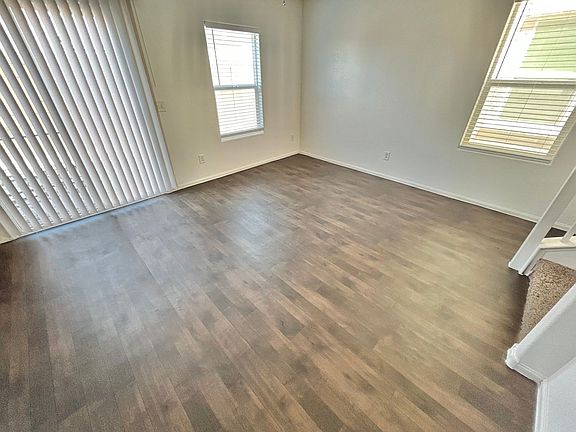 3rd image of 4908 Blue Marlin Ave