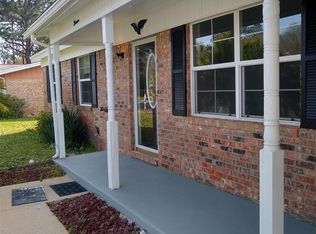 13 Handolin Ln, Shalimar, FL 32579