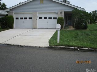 829 D Deal Rd #829D, Monroe Township, NJ 08831