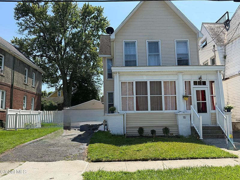 2nd image of 18 Summit Avenue