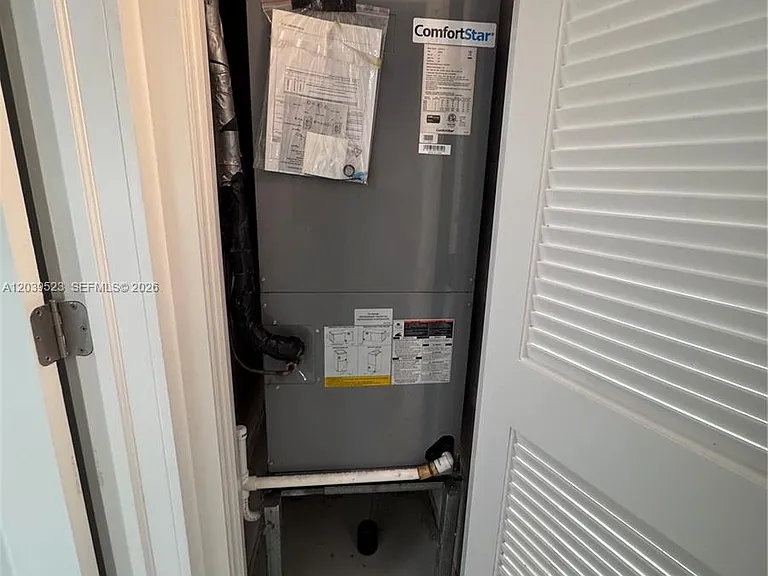 850 NW 109th St #852 — Photo 11