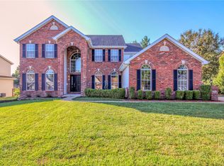 4055 Jacobs Lndg, Saint Charles, MO
