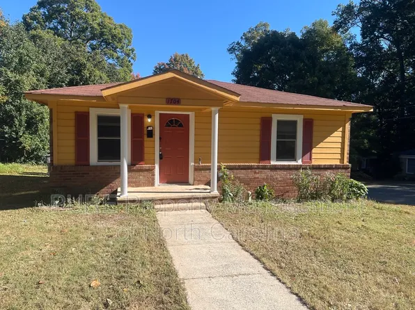 1704 Newland Rd, Charlotte, NC 28216