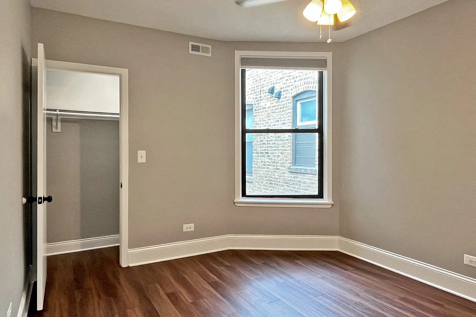 201-209 N. Grove Ave. — Photo 3