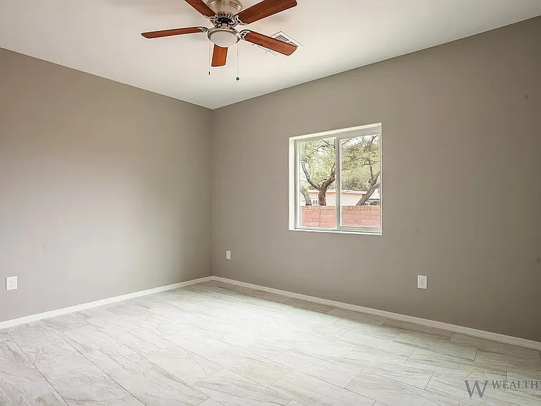 1349 W Hualpai Rd #1 — Photo 10