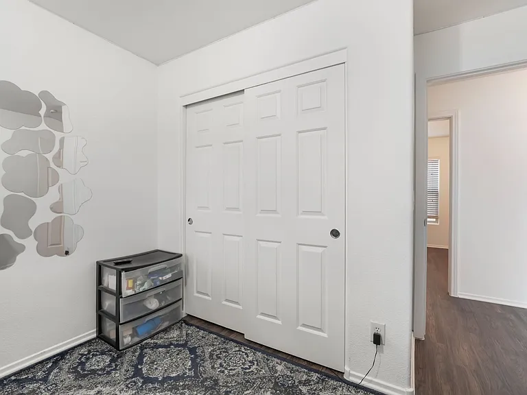 9132 Gabardine Ave — Photo 26