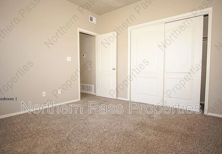 12945 Hueco Hill Dr — Photo 13
