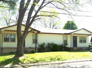 408 Fonville St #408, Martin, TN 38237
