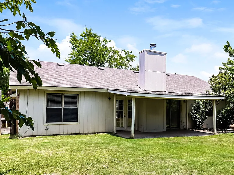 226 Lemon Dr — Photo 14