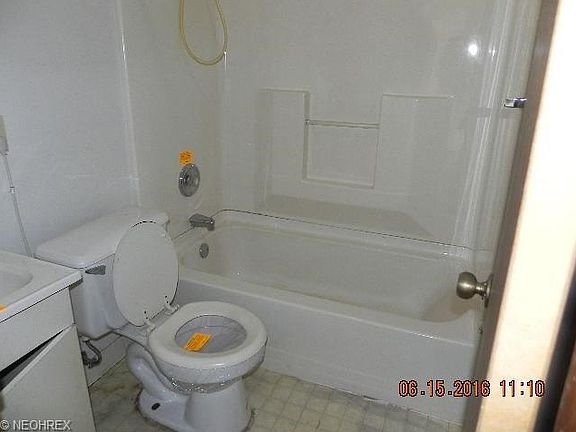 5th image of 12571 Avalon Dr