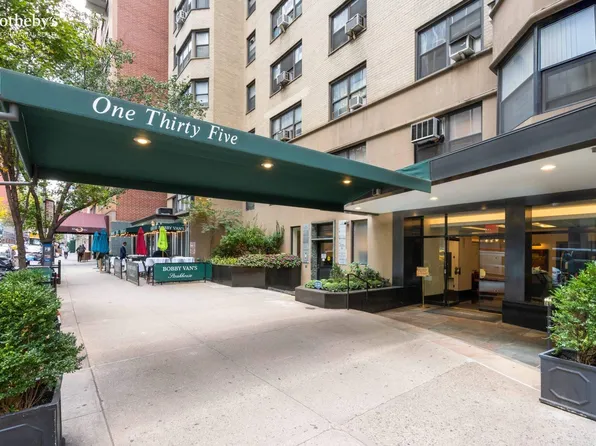 135 East 54th Street image 10 of 10