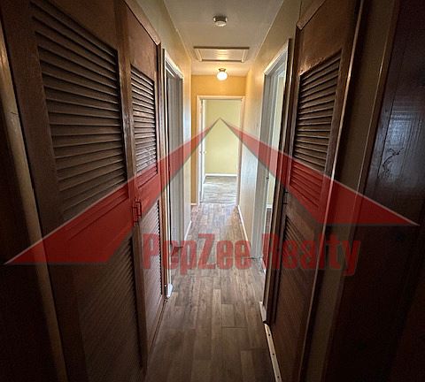 5th image of 4306 Marlowe St