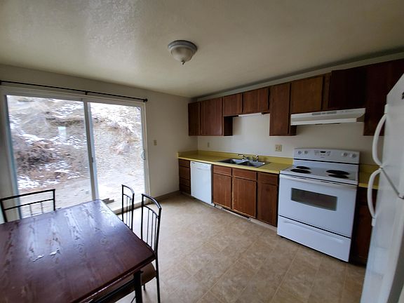 5th image of 613 Dorsey Ave #2