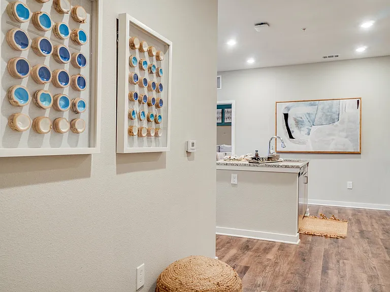 Watermark at Urban Blu — Photo 17
