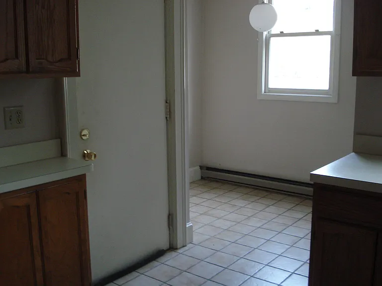 175 W Park Ave #2 — Photo 6