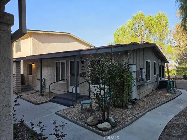 19824 Spanish Oak Dr, Santa Clarita, CA 91321