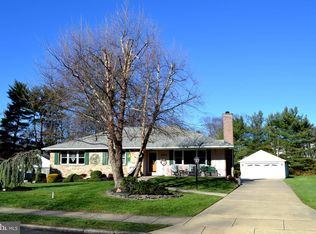 1058 Holly Tree Rd, Abington, PA 19001