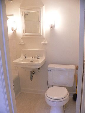 1st image of 775 E Broad St APT 17