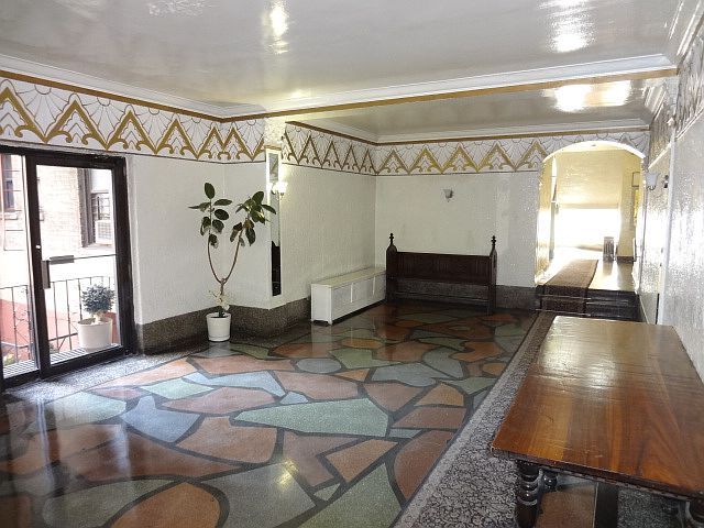 1st image of 4141 46th St APT 6M