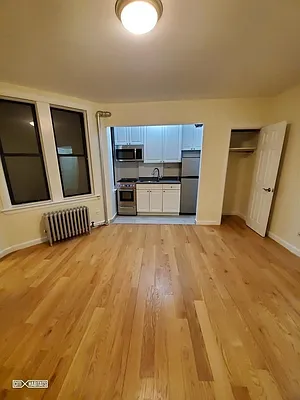 Rented by Citi Habitats | media 11