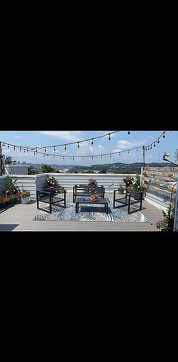 Roof top deck