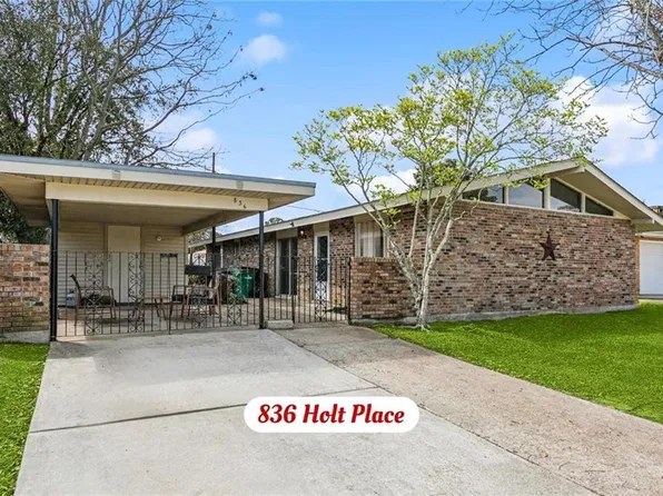 836 Holt Pl, Gretna, LA 70056