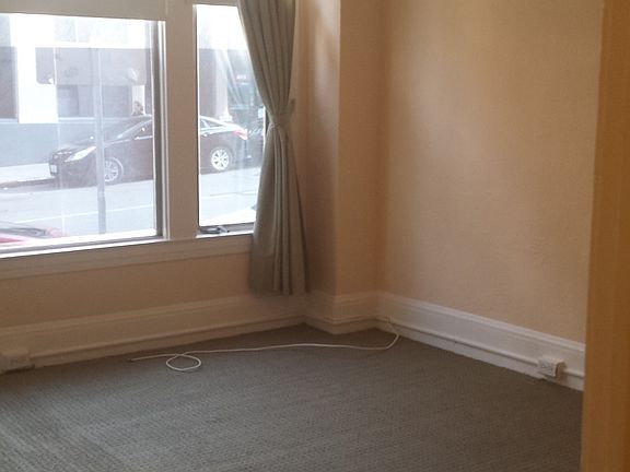 Living/Sleeping Area