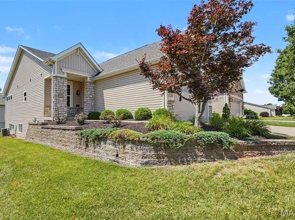 11 Thoreau Ct, O'Fallon, MO 63366