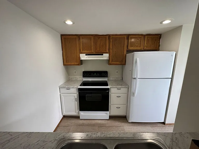 2320 Sentry Dr #603 — Photo 4