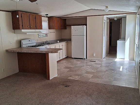 Living room, kitchen. 