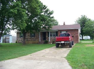 602 Canaan Rd, Marshall, AR 72650